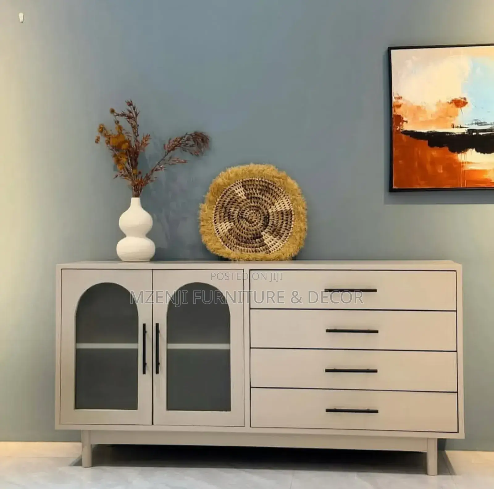 Console Table Clean and Classic