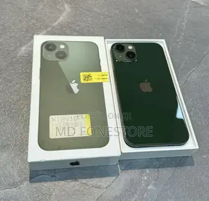 New Apple iPhone 13 128 GB Green