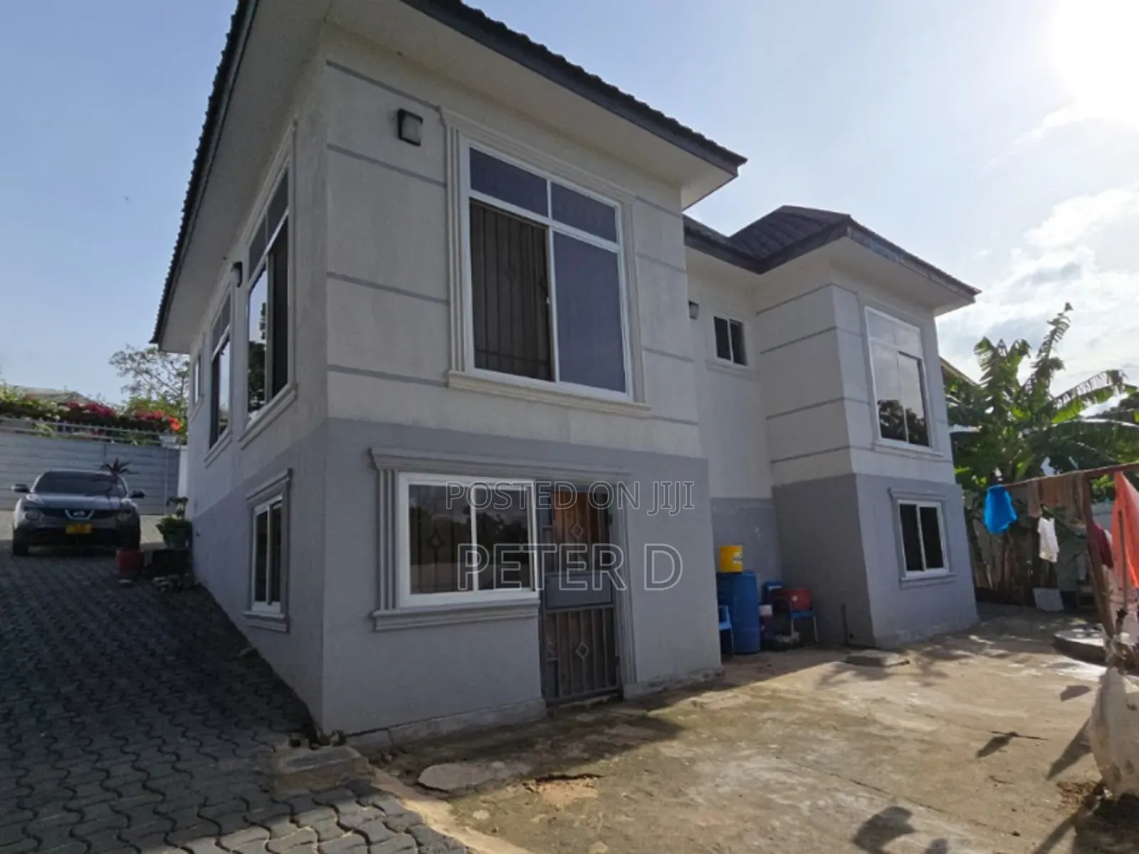 5bdrm Maisonette in Goba for sale