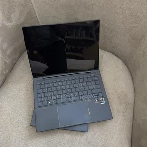 Laptop HP Dragonfly G4 16GB Intel Core I5 SSD 512GB