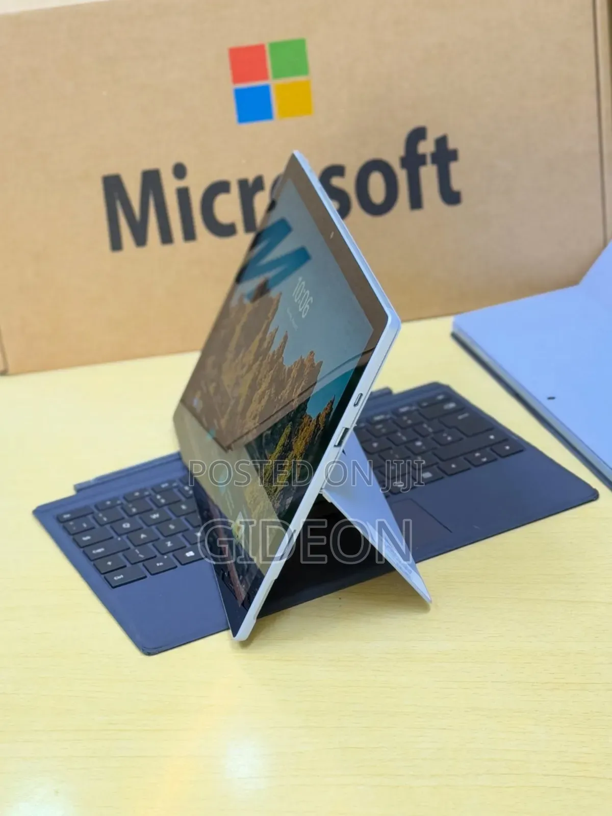 Laptop Microsoft Surface Pro 7 8GB Intel Core I5 SSD 256GB