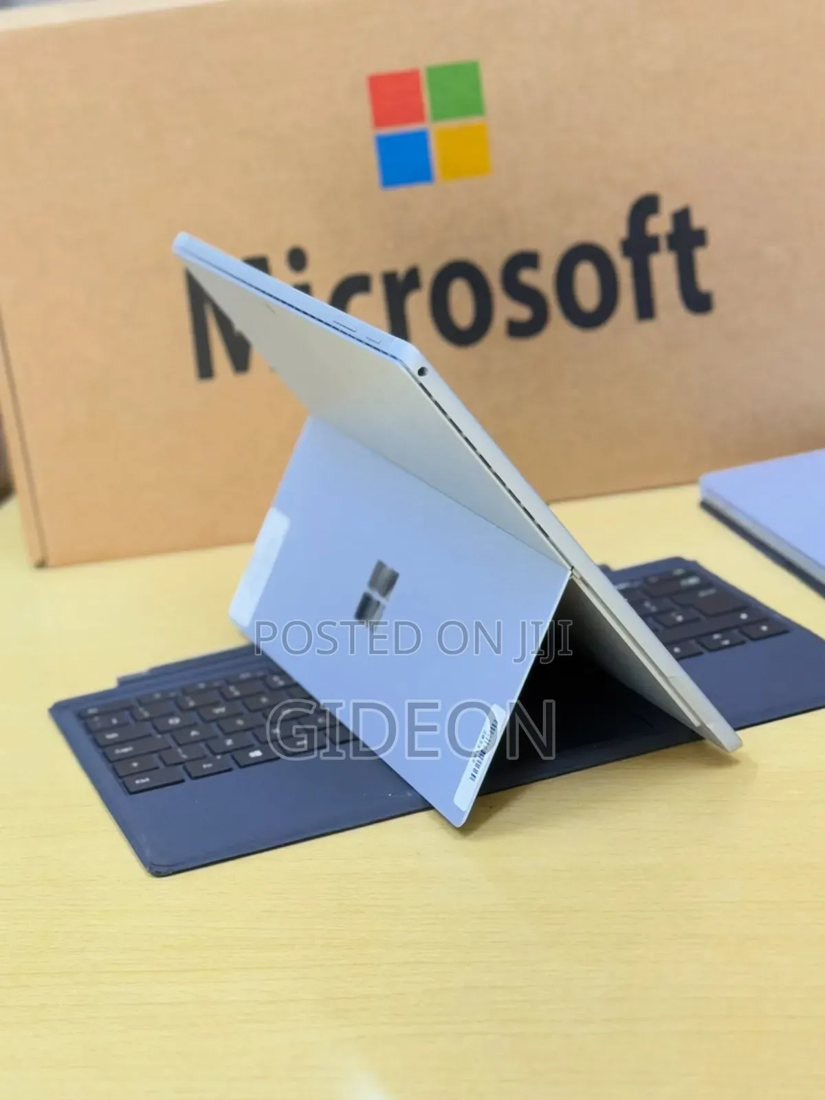Laptop Microsoft Surface Pro 7 8GB Intel Core I5 SSD 256GB