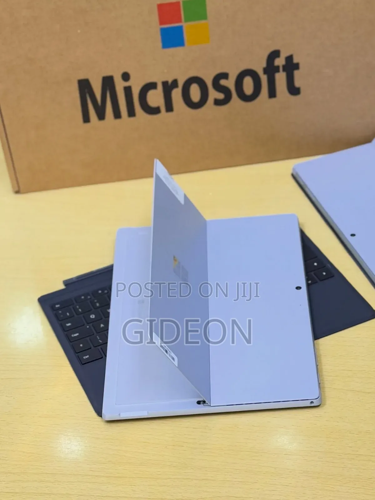 Laptop Microsoft Surface Pro 7 8GB Intel Core I5 SSD 256GB