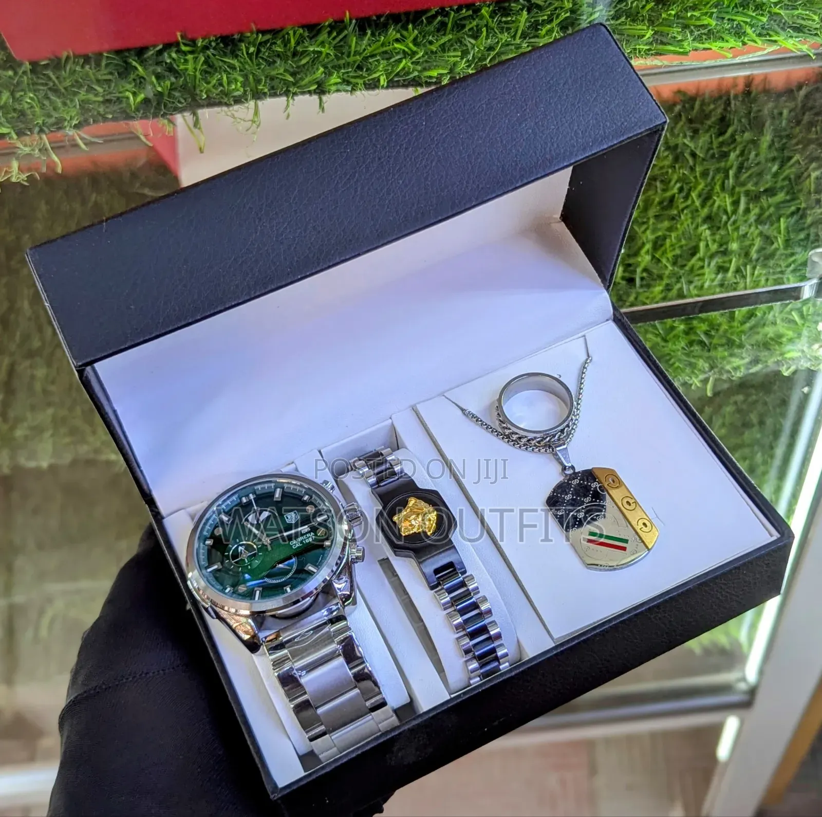 Watches Brand New and Its Contents Official