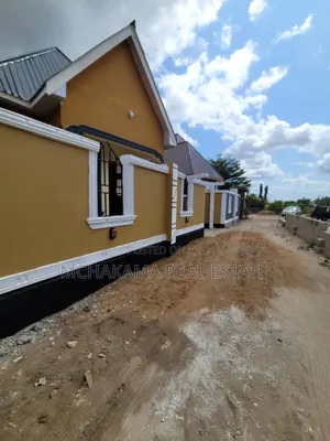 3bdrm House in Yusuph, Chamazi for sale