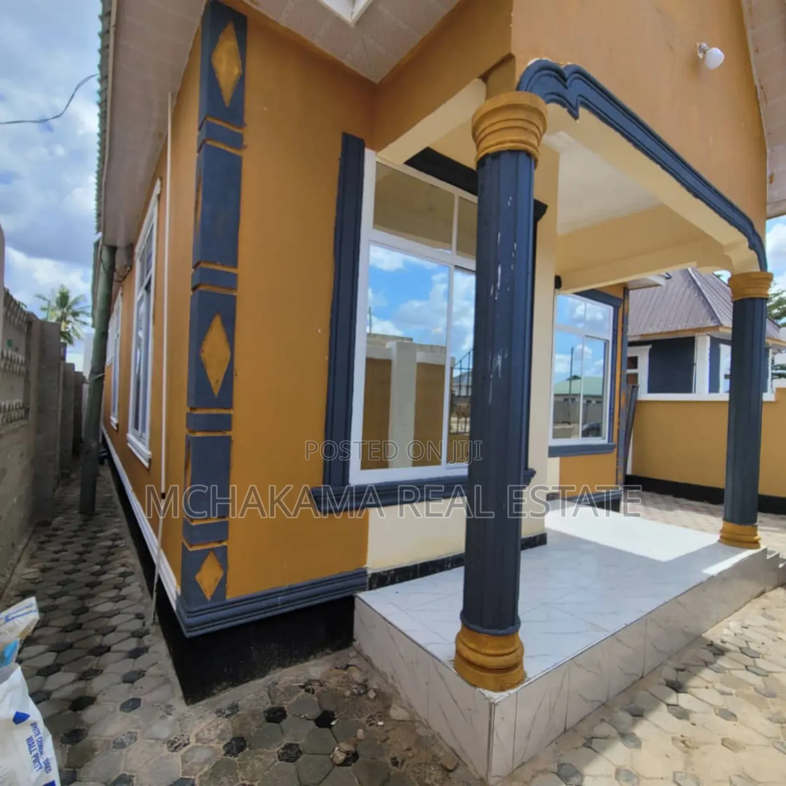 3bdrm House in Yusuph, Chamazi for sale