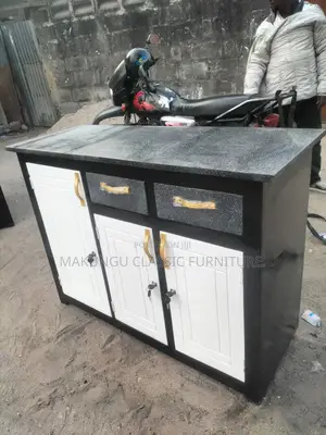 Kitchen Cabinet Milango Miwili Na Milango Mitatu