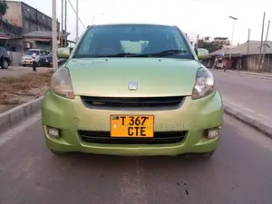 Toyota Passo 2005 Green