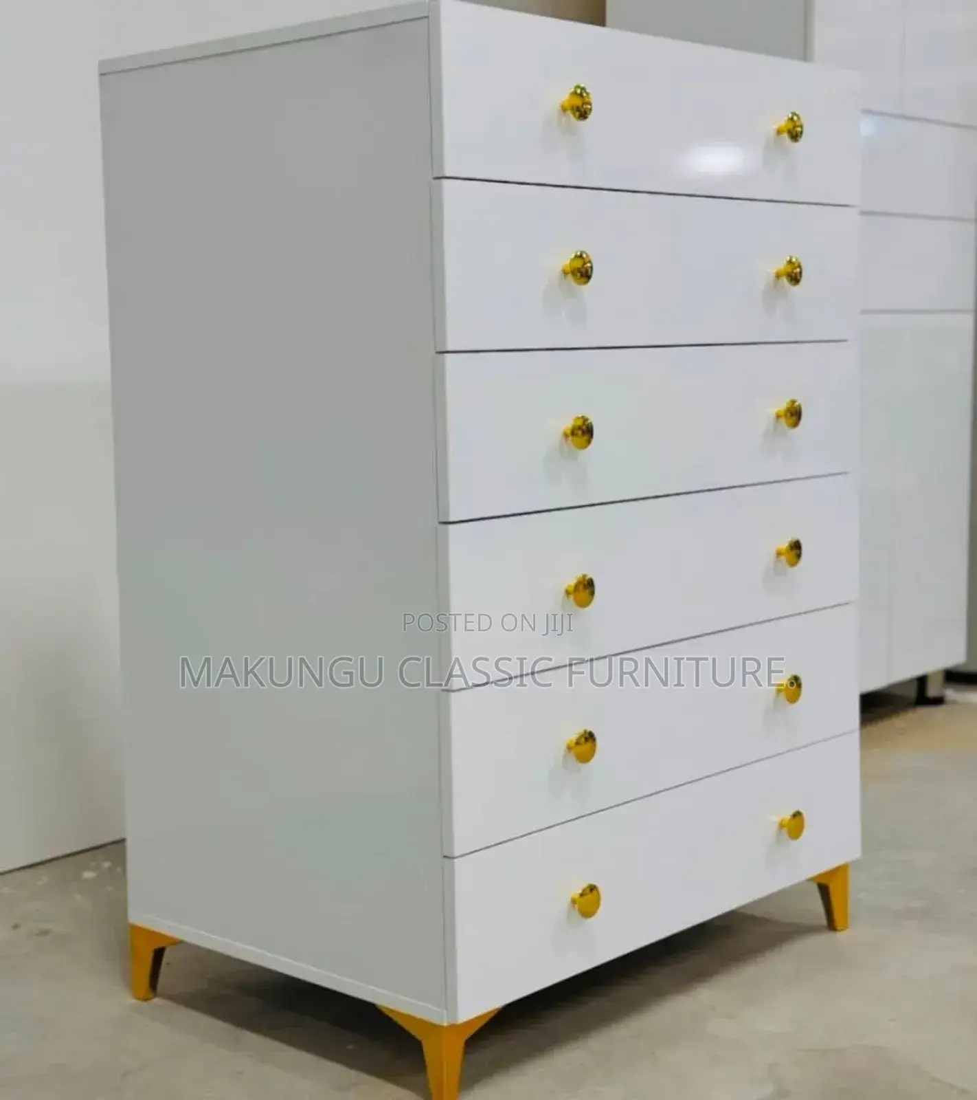 Consolate Table With High Look Features