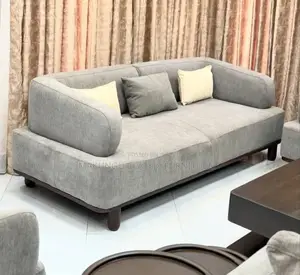 Classic Sofa Seats Mbili