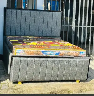 Kitanda Cha Kisasa 5/6 Bedsofa Ni Imara Sana (Kitanda Only)