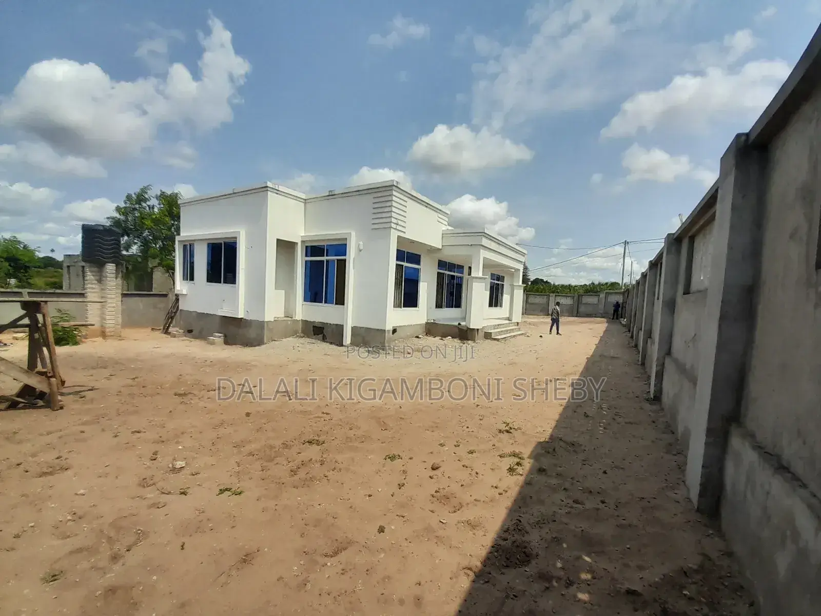 Furnished 3bdrm House in Kigamboni Kibada for sale