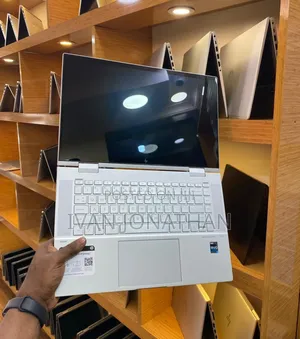 New Laptop HP Envy 15 32GB Intel Core I7 SSD 512GB