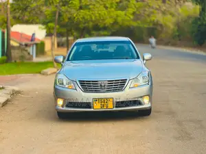Toyota Crown 2008 Silver