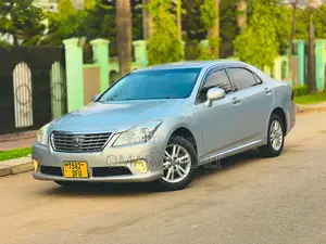 Toyota Crown 2008 Silver