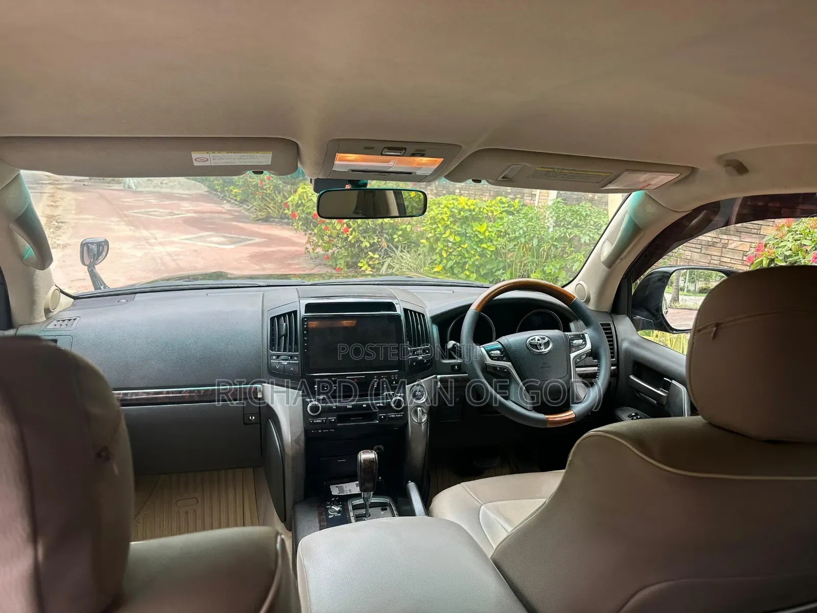 Toyota Land Cruiser 4.7 VX-R 2010 Black