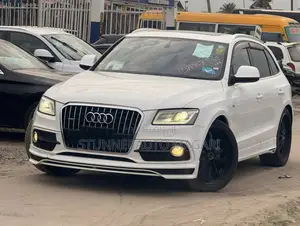 Audi Q5 2014 Pearl