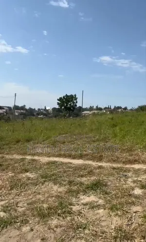 Kiwanja Kinauzwa Kimara Mwisho