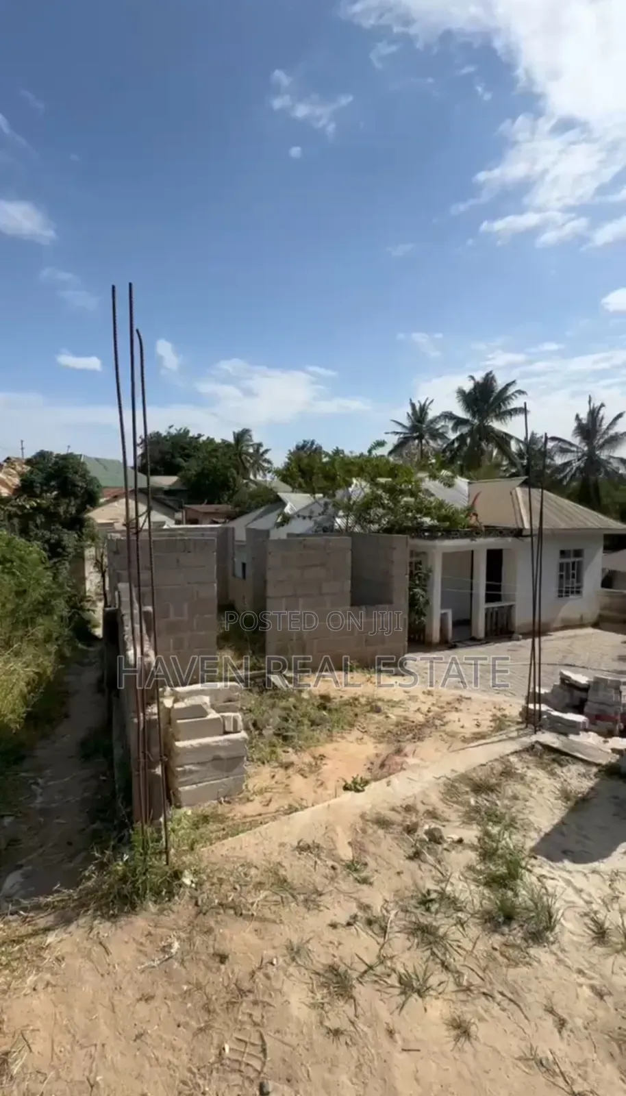 Kiwanja Kinauzwa Kimara Mwisho