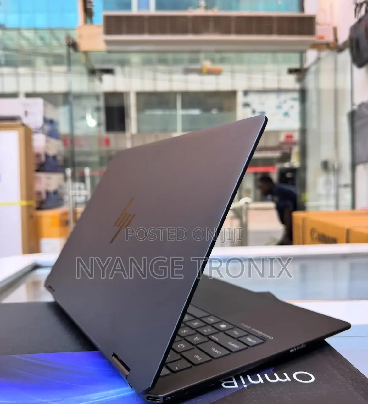 New Laptop HP OmniBook Ultra Flip 14" 32GB Intel Core Ultra 9 SSD 2T