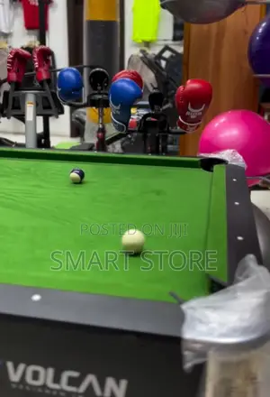7ft Pool Table