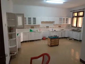 3bdrm House in Mikocheni for sale