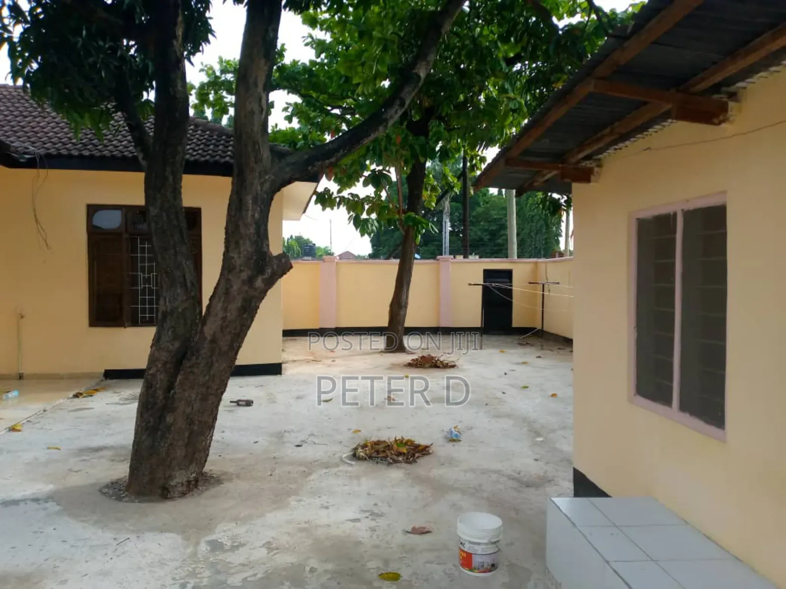 3bdrm House in Mikocheni for sale