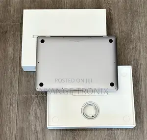 New Laptop Apple MacBook Air 2020 M1 8GB Apple M1 SSD 256GB