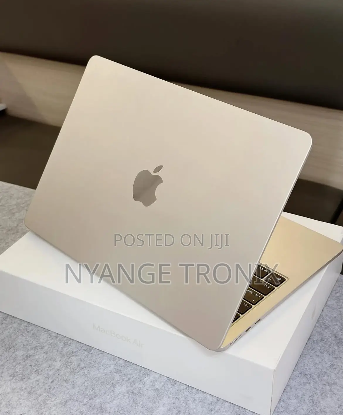 New Laptop Apple MacBook Air 2023 M2 8GB Apple M2 SSD 512GB