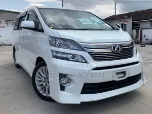 Toyota Vellfire 2013 White