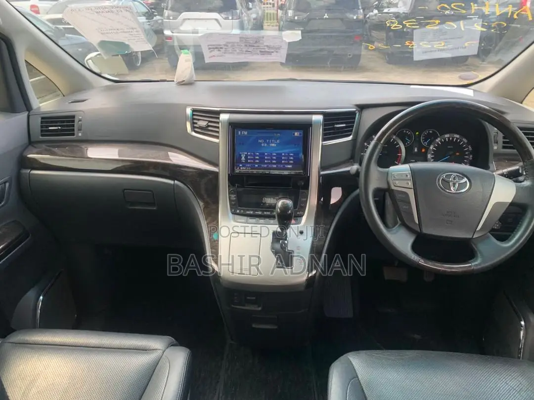 Toyota Vellfire 2013 White