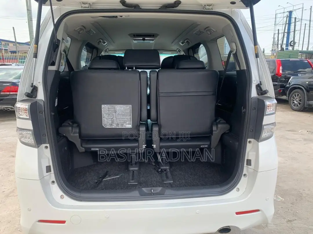 Toyota Vellfire 2013 White