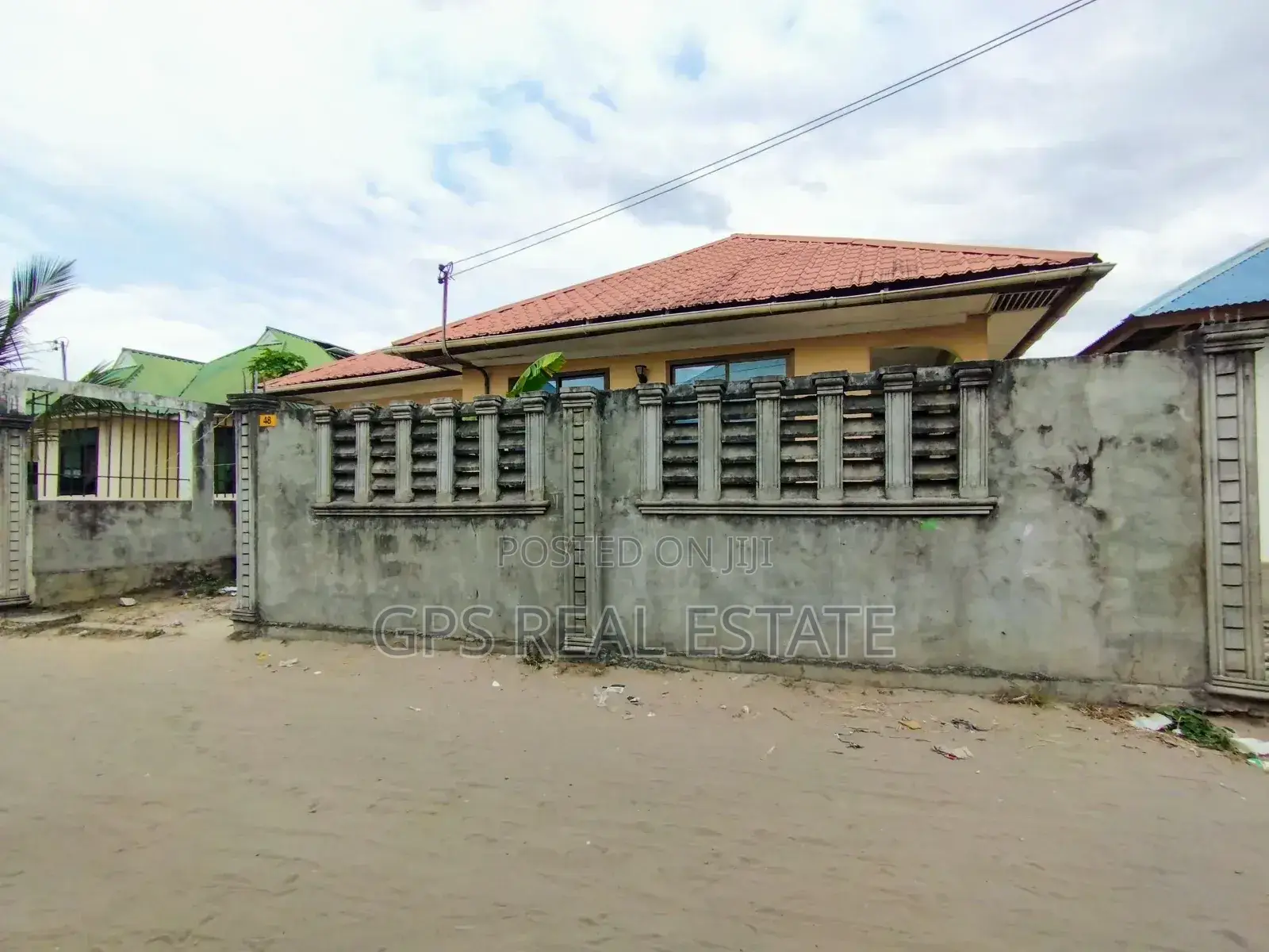 3bdrm House in Buza Karibu Na, Ilala for sale