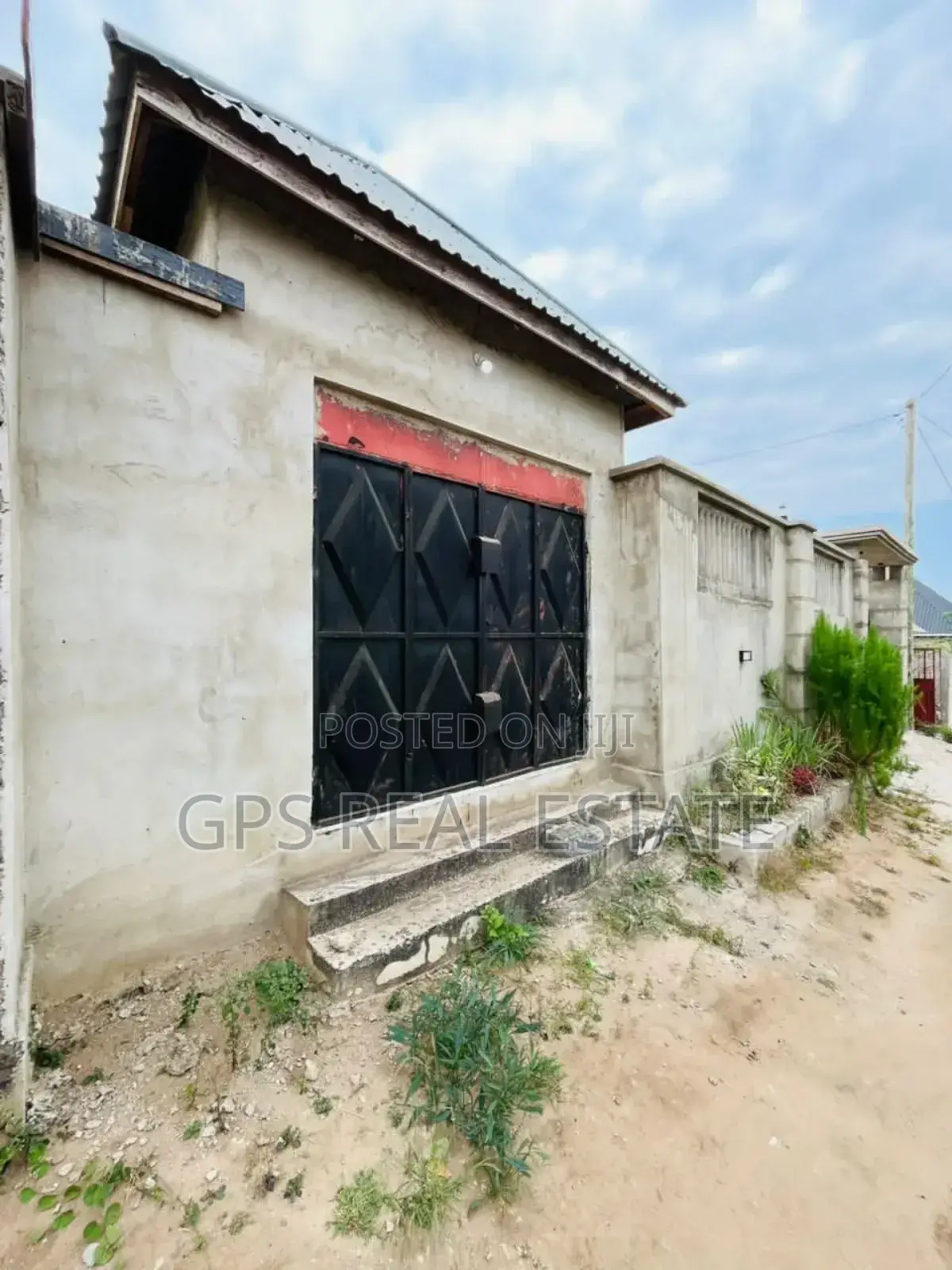 3bdrm House in Mbondole, Ilala for sale