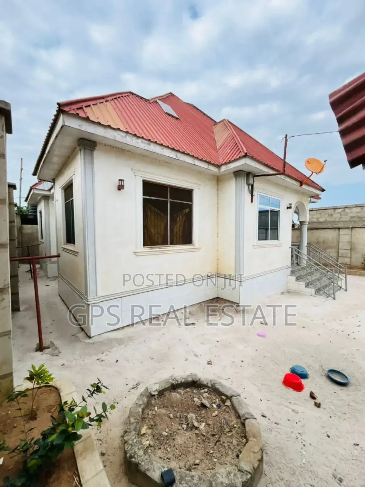 3bdrm House in Mbondole, Ilala for sale