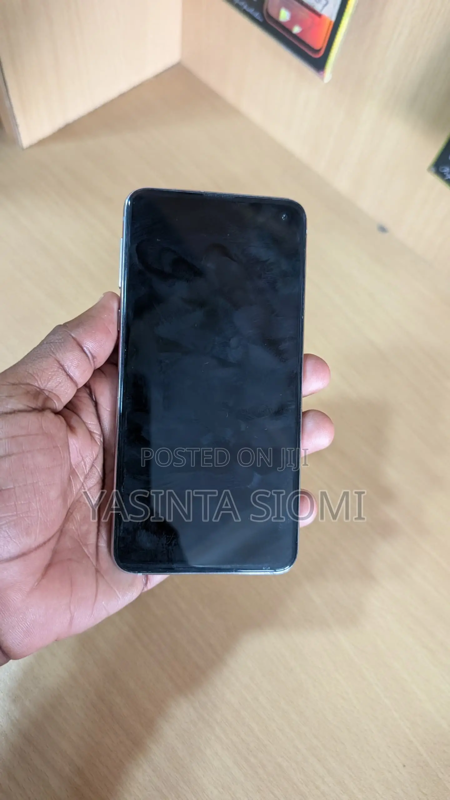 Samsung Galaxy S10e 128 GB Blue