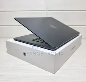 New Laptop Apple MacBook Air 2023 M2 8GB Apple M2 SSD 512GB