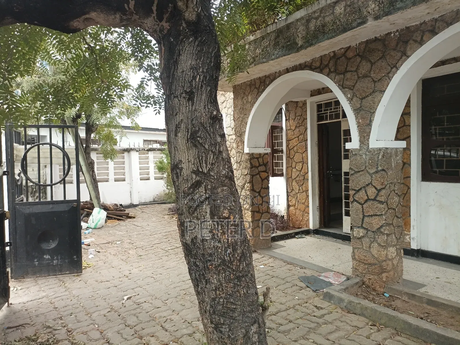 3bdrm House in Kinondoni for sale