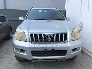 Toyota Land Cruiser Prado 2005 Silver