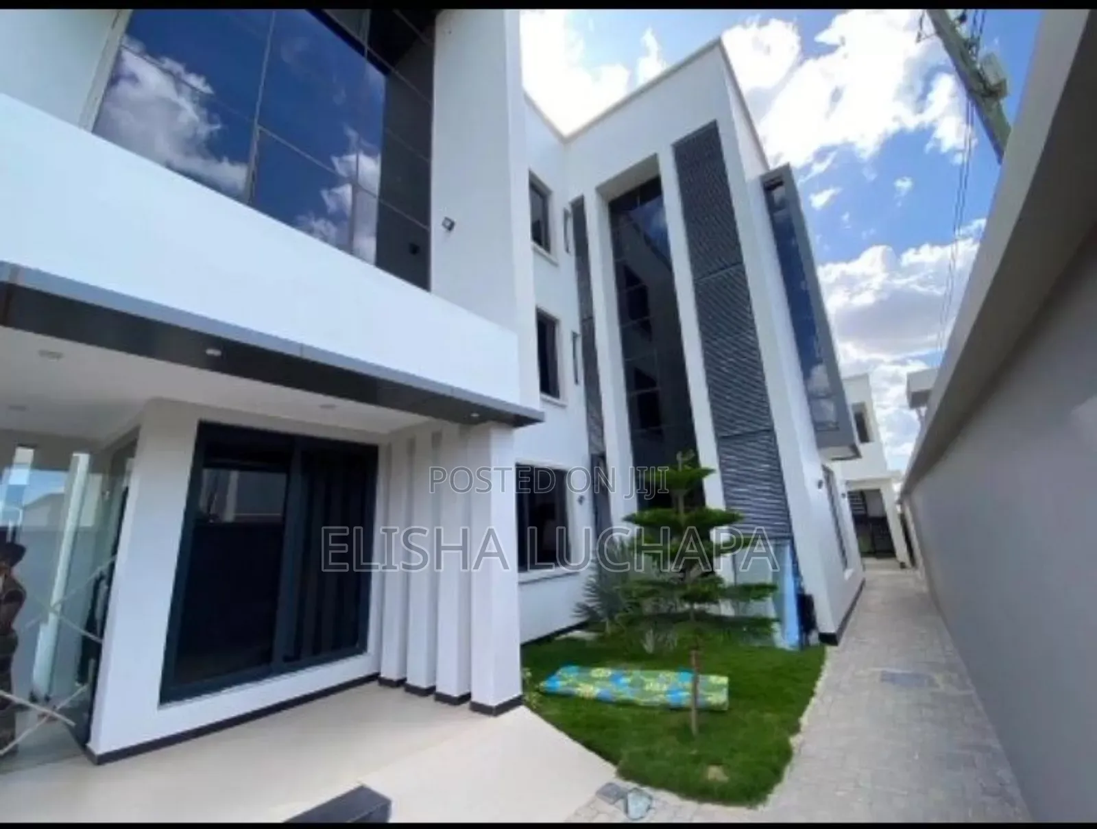 Furnished 16bdrm Mansion in Mvumi Makulu for sale
