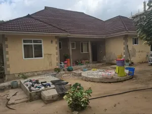 3bdrm House in Makongorosi for sale
