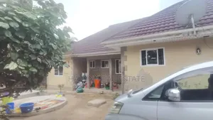 3bdrm House in Makongorosi for sale