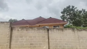 3bdrm House in Makongorosi for sale