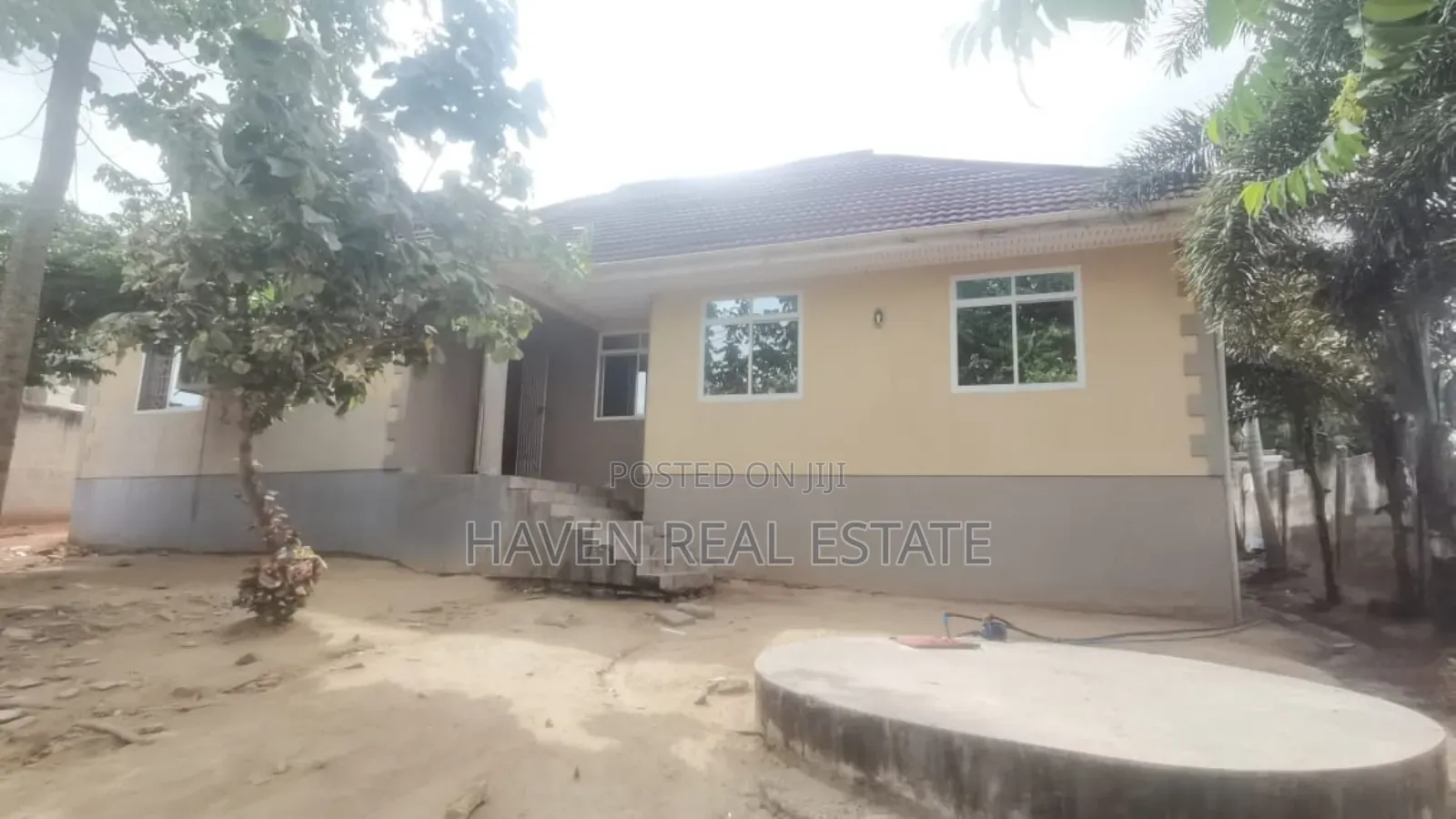 3bdrm House in Makongorosi for sale
