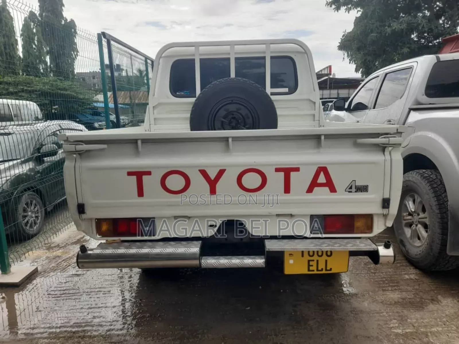 Toyota Land Cruiser 2024 White