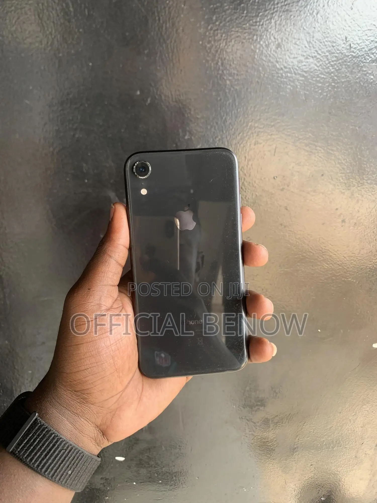 Apple XR 128 GB Black
