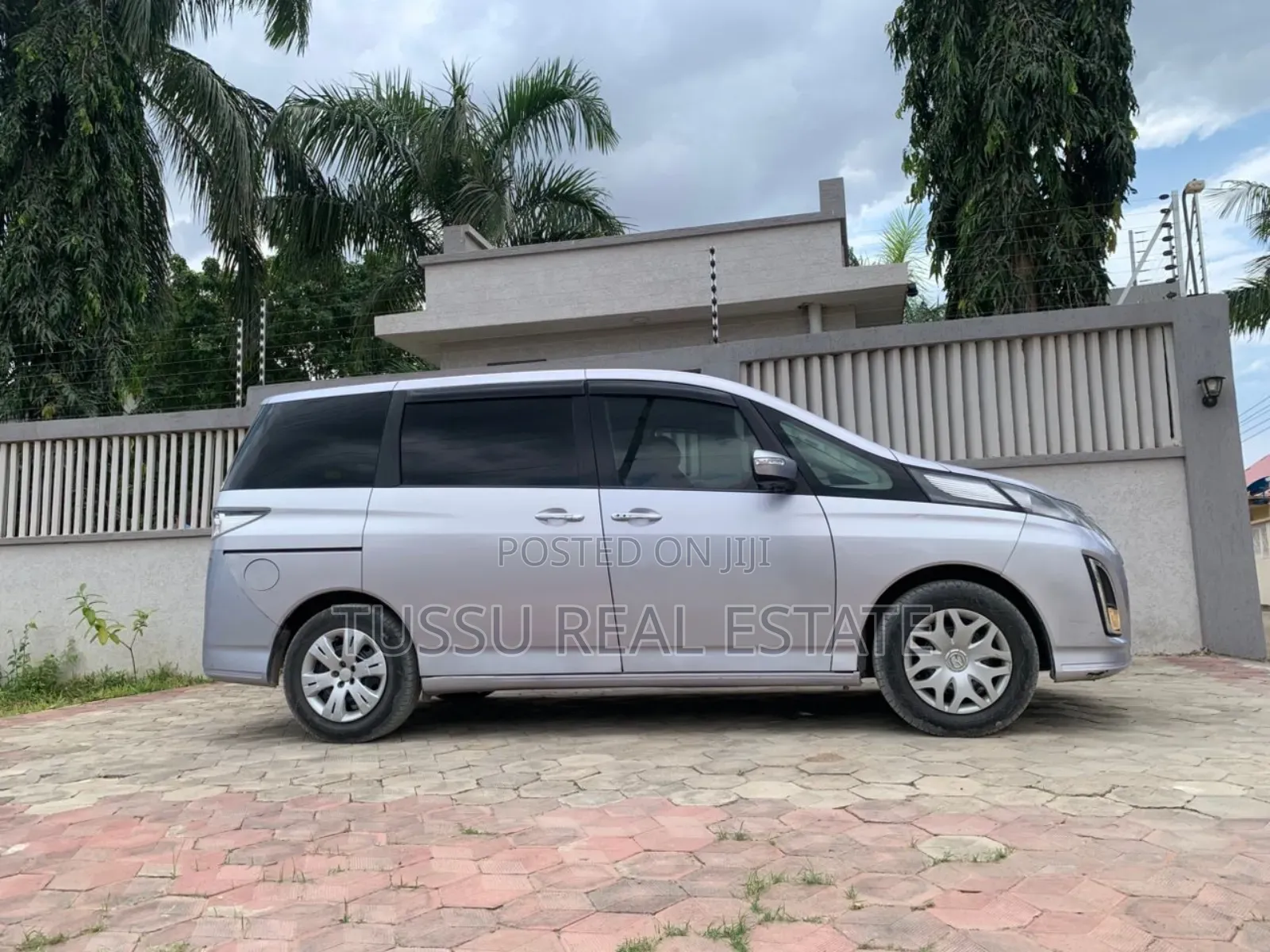 Mazda Biante 2009 Gray