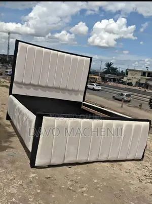 Vitanda Vya Bed Sofa