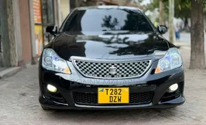 Toyota Crown 2008 Black