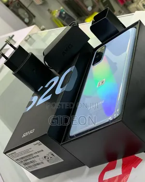 New Samsung Galaxy S20 128 GB Black